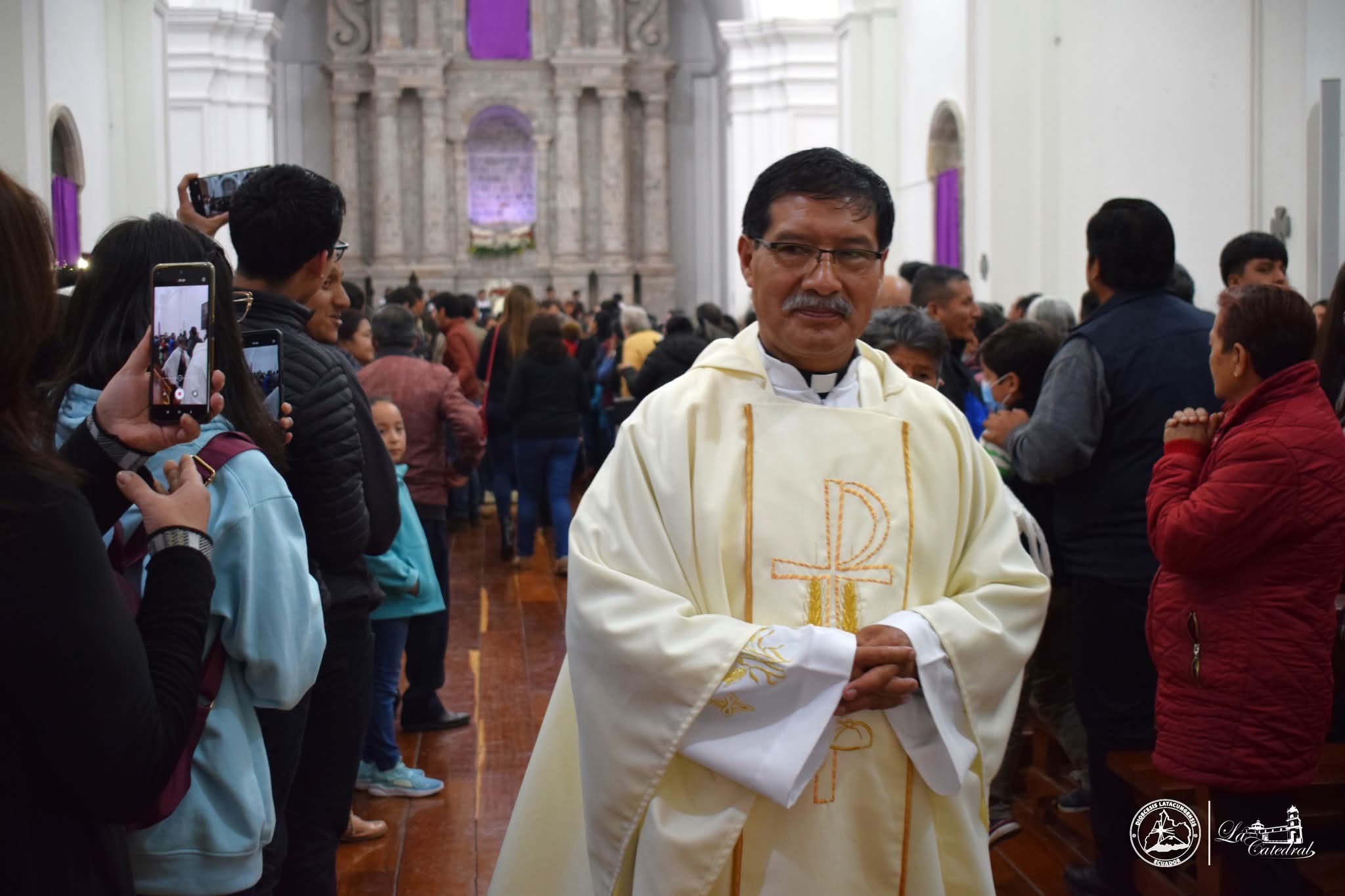 Padre Pedro Casa regresa a las actividades pastorales de la Diócesis de Latacunga como párroco de San Juan Bautista de Saquisilí
