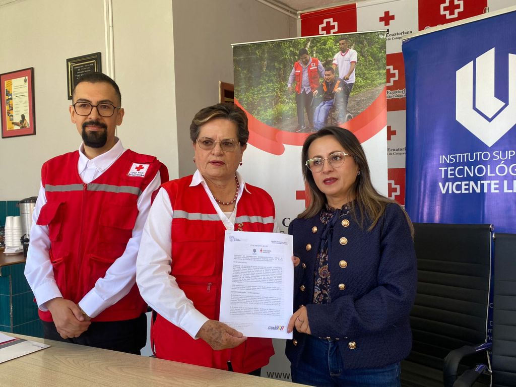 Cruz Roja Cotopaxi y el Instituto Tecnológico Vicente León suscribieron convenio de cooperación interinstitucional