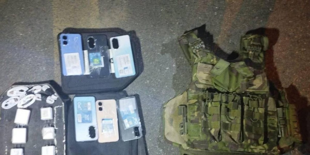 Un militar intentó ingresar celulares y cargadores a la cárcel de&nbsp;Cotopaxi